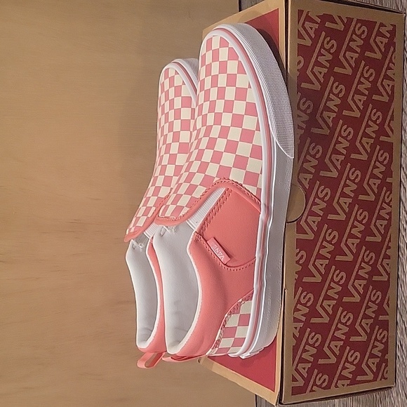 Vans - Picture 4 of 9